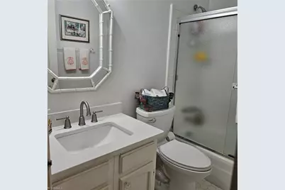 2717 Asbury Terrace, Greensboro, NC 27408 - Photo 29