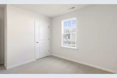 405 Jack Pine Street, Thomasville, NC 27360 - Photo 9