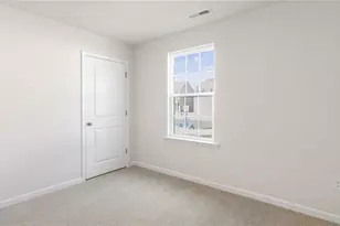 405 Jack Pine St, Thomasville, NC 27360 - Photo 9