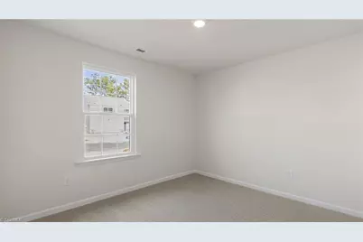 405 Jack Pine Street, Thomasville, NC 27360 - Photo 7