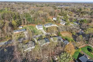 3016 Karlingdale Dr, Greensboro, NC 27455 - Photo 45