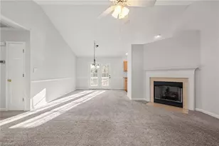 3016 Karlingdale Dr, Greensboro, NC 27455 - Photo 9