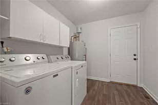 3016 Karlingdale Dr, Greensboro, NC 27455 - Photo 27