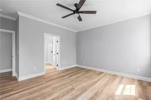 105 Hickory St, Yadkinville, NC 27055 - Photo 19