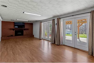 3291 Burton Road, Thomasville, NC 27360 - Photo 27