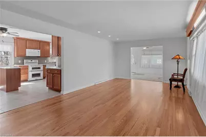 3291 Burton Road, Thomasville, NC 27360 - Photo 7