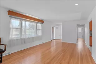 3291 Burton Rd, Thomasville, NC 27360 - Photo 9