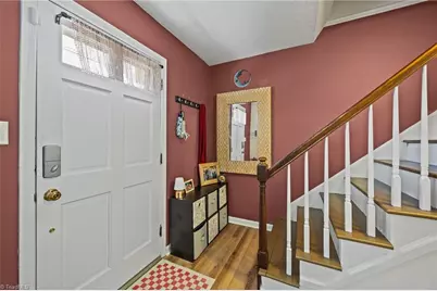 146 Charlestowne Circle, Winston-Salem, NC 27103 - Photo 5