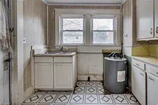 1506 Grove St, Greensboro, NC 27403 - Photo 11