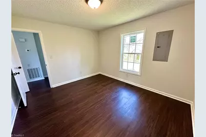 406 Dunbar Street, Lexington, NC 27292 - Photo 13