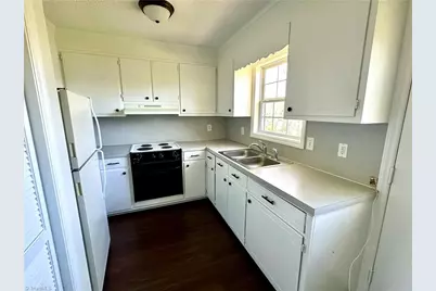 406 Dunbar Street, Lexington, NC 27292 - Photo 3