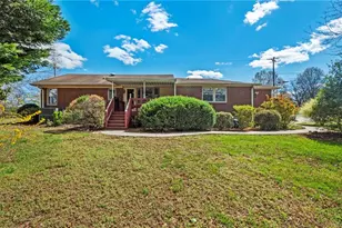 1735 Prince Edward Dr, Elon, NC 27244 - Photo 7