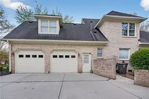 3205 Timberoak Ct, Greensboro, NC 27410 - Photo 3