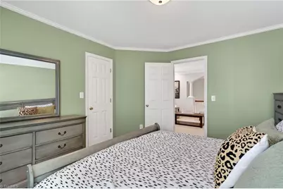 3205 Timberoak Court, Greensboro, NC 27410 - Photo 35