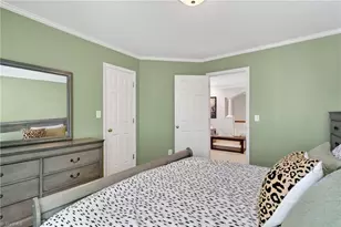 3205 Timberoak Ct, Greensboro, NC 27410 - Photo 35