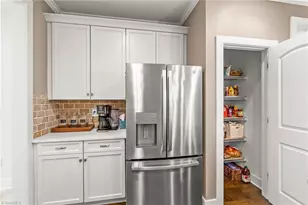 1825 Springcrest Dr, Kernersville, NC 27284 - Photo 11