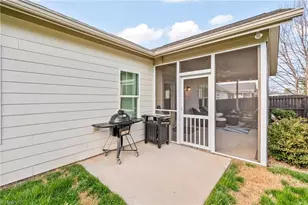 1825 Springcrest Dr, Kernersville, NC 27284 - Photo 35