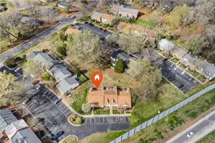 3303 Regents Park Ln, Greensboro, NC 27455 - Photo 19