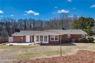 1540 W Harrison St, Reidsville, NC 27320 - Photo 5