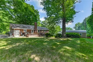 4801 Sweetbriar Rd, Greensboro, NC 27455 - Photo 27