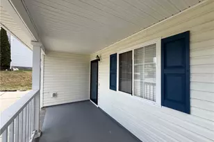 1570 Rockingham Dr, Winston-Salem, NC 27103 - Photo 3