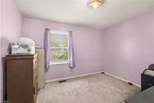 209 7th St, Burlington, NC 27215 - Photo 15