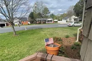 401 Westover Dr, Lexington, NC 27292 - Photo 5