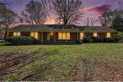 644 Greenwood Drive, Burlington, NC 27217 - Photo 3