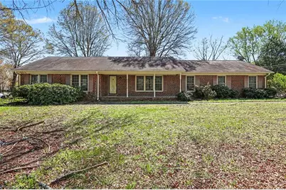 644 Greenwood Drive, Burlington, NC 27217 - Photo 1