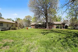 644 Greenwood Dr, Burlington, NC 27217 - Photo 5