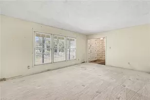 644 Greenwood Dr, Burlington, NC 27217 - Photo 21