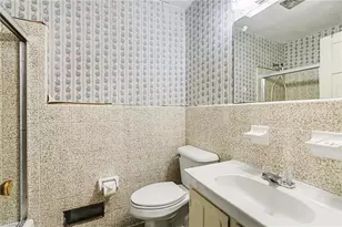 644 Greenwood Dr, Burlington, NC 27217 - Photo 17