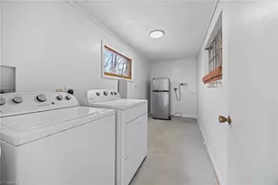 828 Martin Luther King Jr Dr, Asheboro, NC 27203 - Photo 25