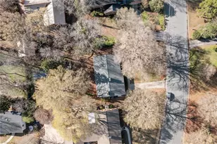 1409 Greenwood Terrace, Burlington, NC 27215 - Photo 5