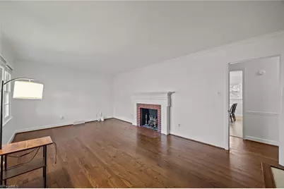 1409 Greenwood Terrace, Burlington, NC 27215 - Photo 7