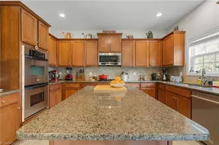 3806 Bridlington Dr, Greensboro, NC 27455 - Photo 25