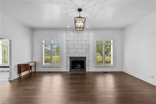 11 Creswell Ct, Greensboro, NC 27407 - Photo 5