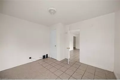 349 W Harden Street, Burlington, NC 27215 - Photo 11