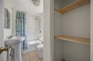 349 W Harden St, Burlington, NC 27215 - Photo 15