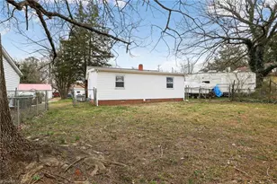 222 Charles Ave, High Point, NC 27260 - Photo 7