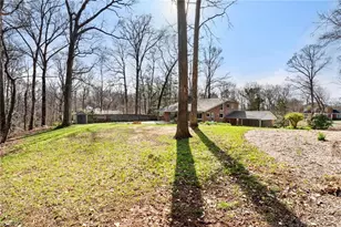 5313 Montevista Dr, Greensboro, NC 27407 - Photo 37