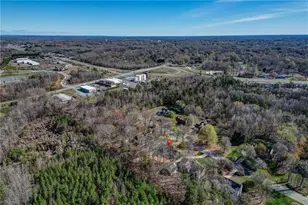 1413 Ashland Dr, Reidsville, NC 27320 - Photo 45