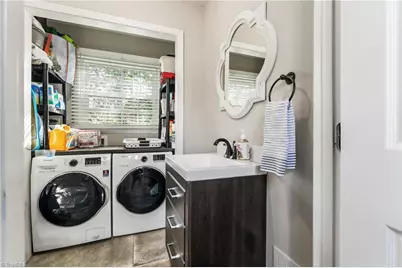 1260 Abingdon Way, Winston-Salem, NC 27106 - Photo 17