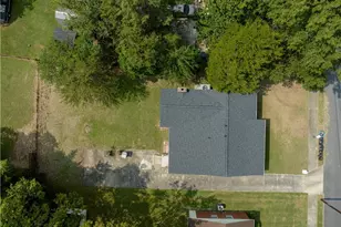 2102 Bothwell St, Greensboro, NC 27401 - Photo 11