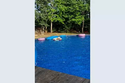 303 Holyoke Road, Greensboro, NC 27406 - Photo 5