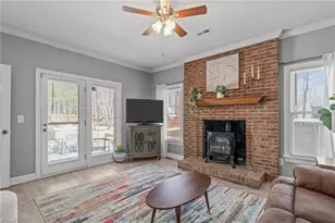 303 Holyoke Rd, Greensboro, NC 27406 - Photo 21