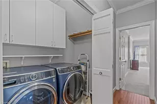 303 Holyoke Rd, Greensboro, NC 27406 - Photo 13