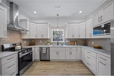 148 N State Street, Haw River, NC 27258 - Photo 13