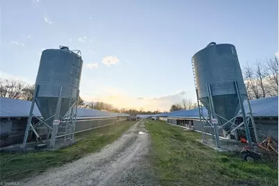 000 Arbor Grove Baptist Church Road, Roaring River, NC 28669 - Photo 7