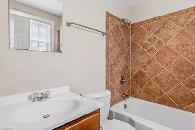 611 Green Drive #D, High Point, NC 27260 - Photo 15